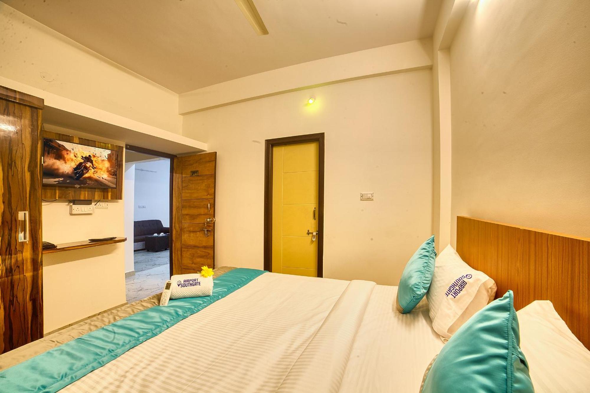 Hotel Airport Southgate Bangalore Devanahalli Exteriör bild