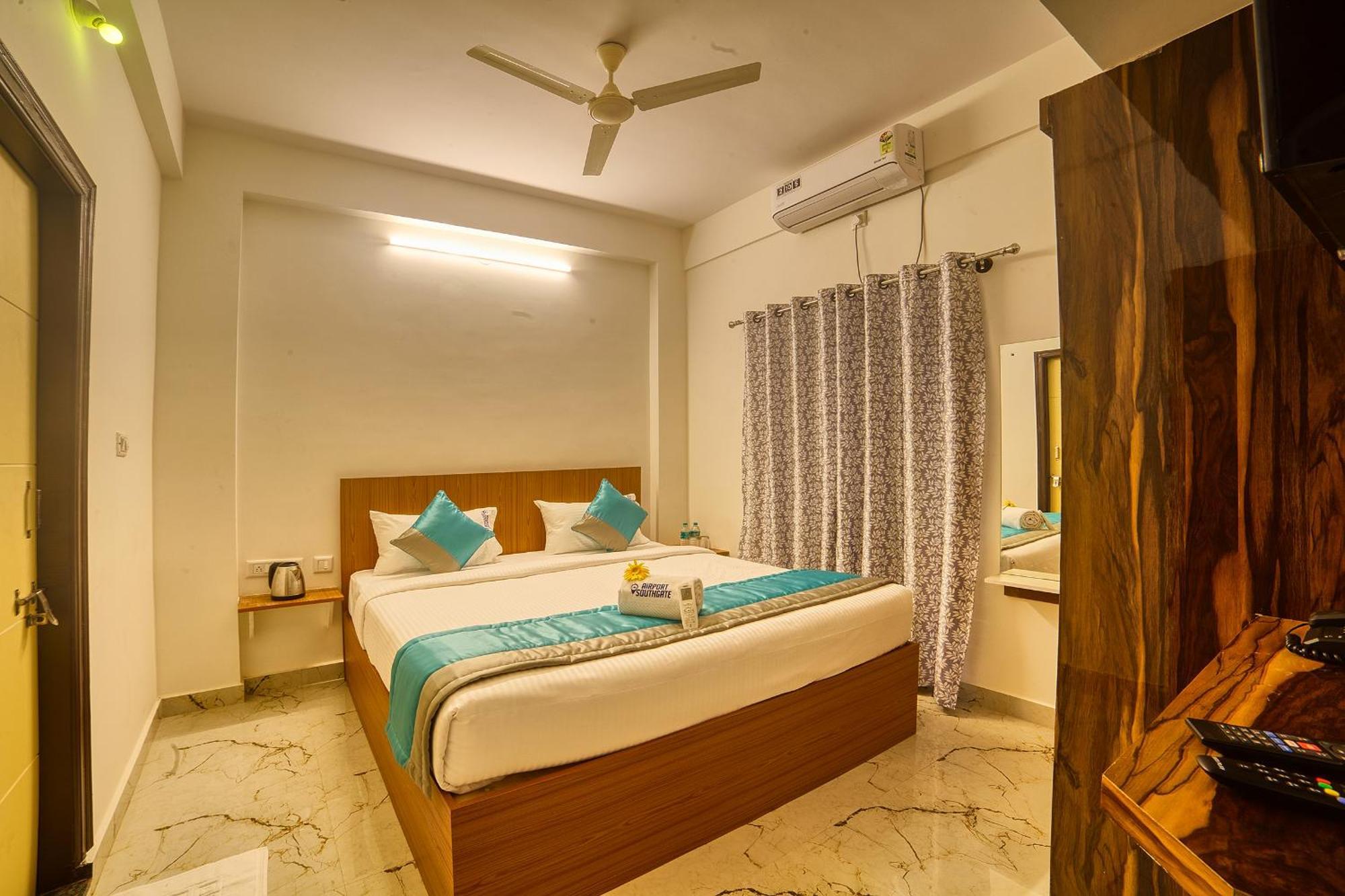 Hotel Airport Southgate Bangalore Devanahalli Exteriör bild
