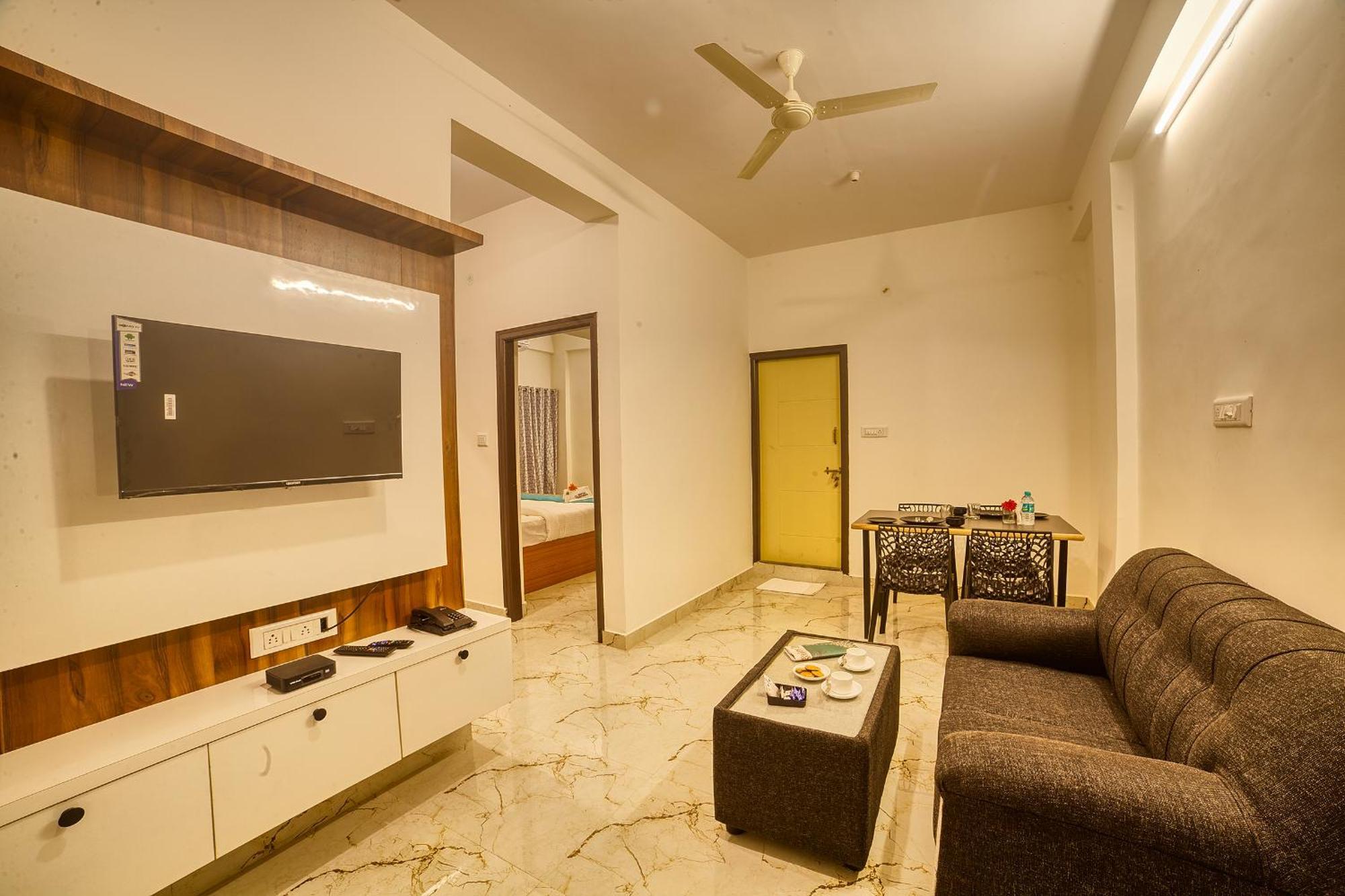 Hotel Airport Southgate Bangalore Devanahalli Exteriör bild