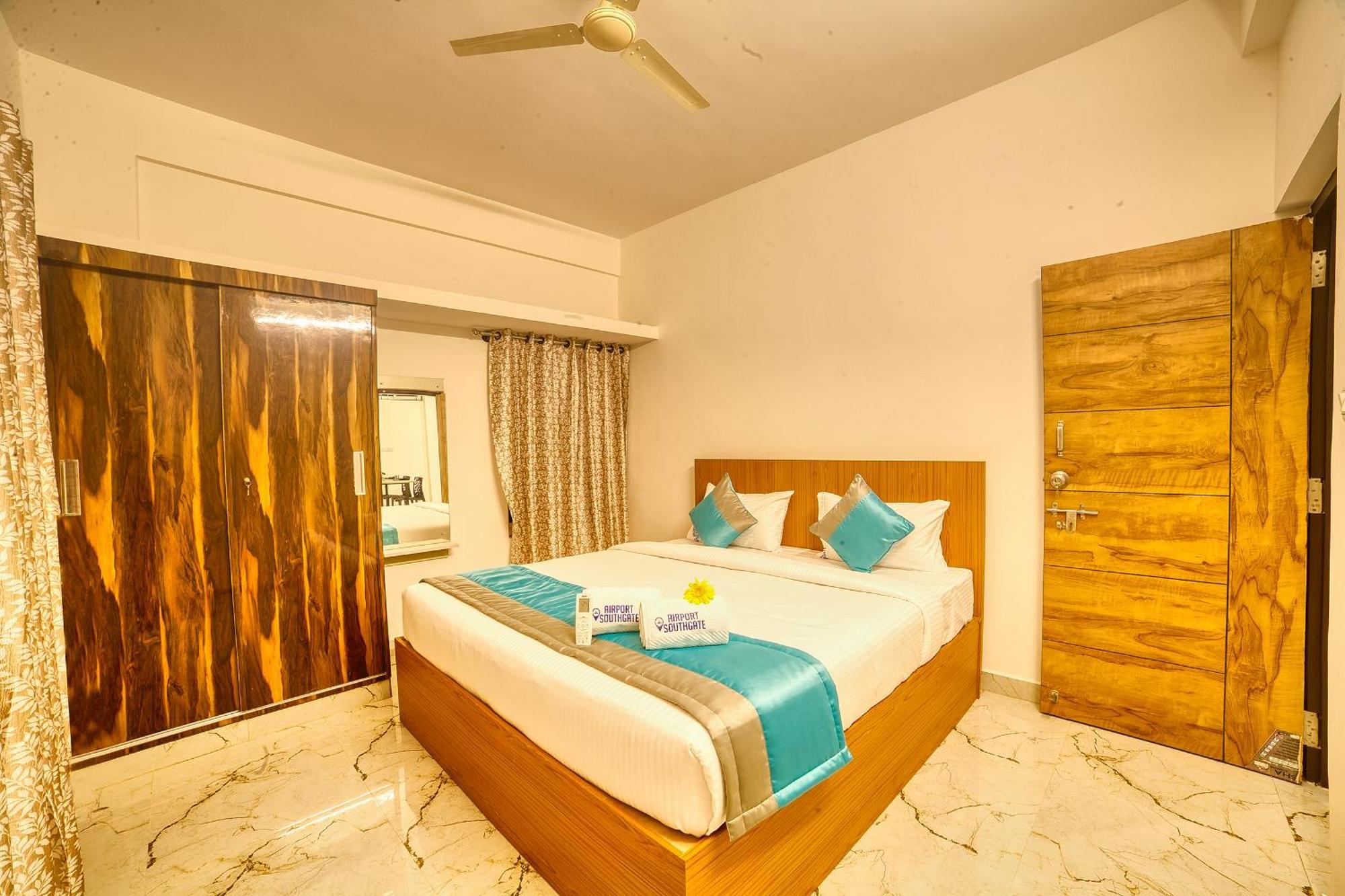 Hotel Airport Southgate Bangalore Devanahalli Exteriör bild