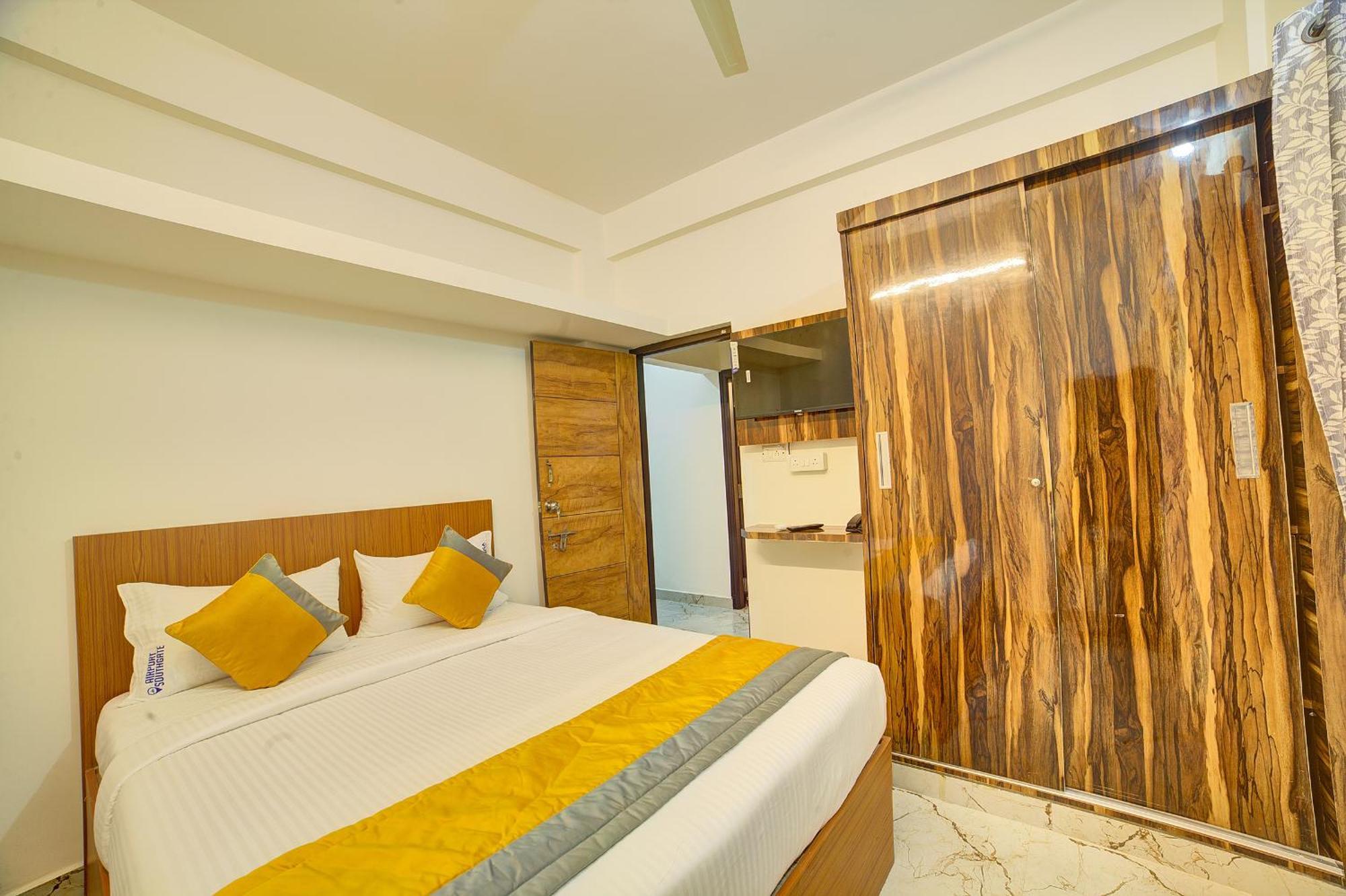 Hotel Airport Southgate Bangalore Devanahalli Exteriör bild